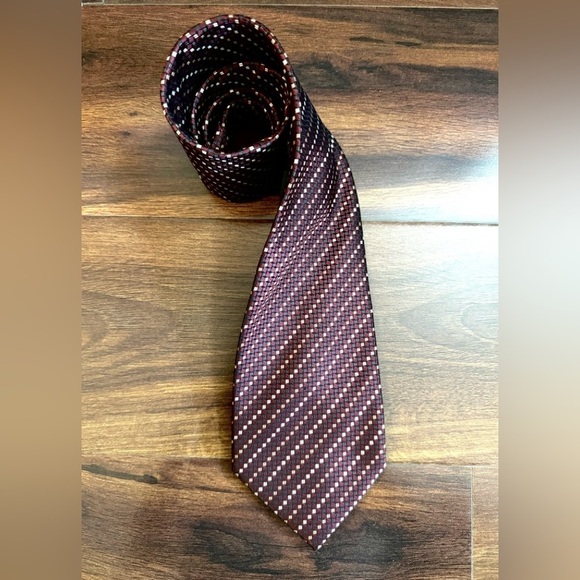 BERGAMO NEW YORK Red/Burgundy Striped Repp Tie - Picture 1 of 11